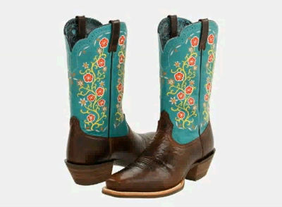 Ladies Fashion Western Boots on Ariat Uptown Western Boots    A1 Fashion